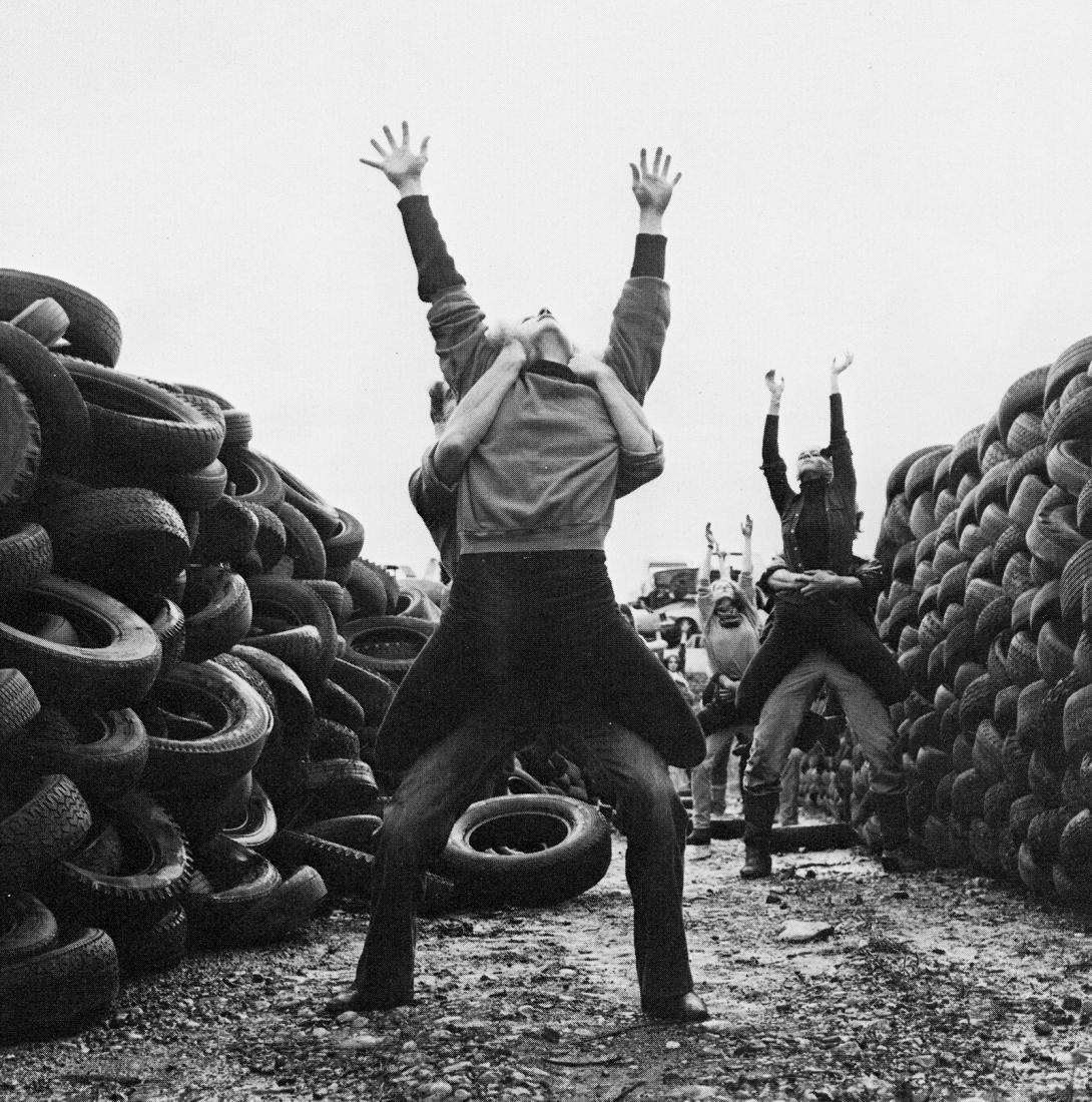 1982. Le Sacre. Photo presse. © Marc van Appelghem