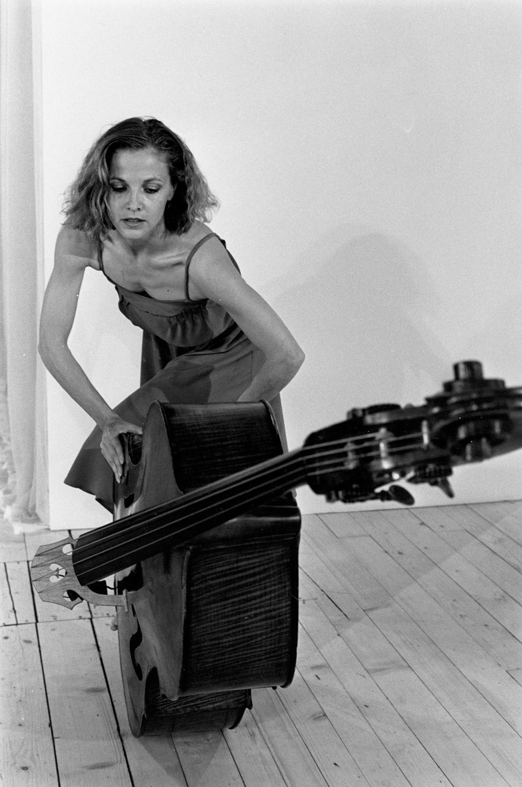 1984. Manon Hotte au Sud des Alpes © Denis Van Appelghem