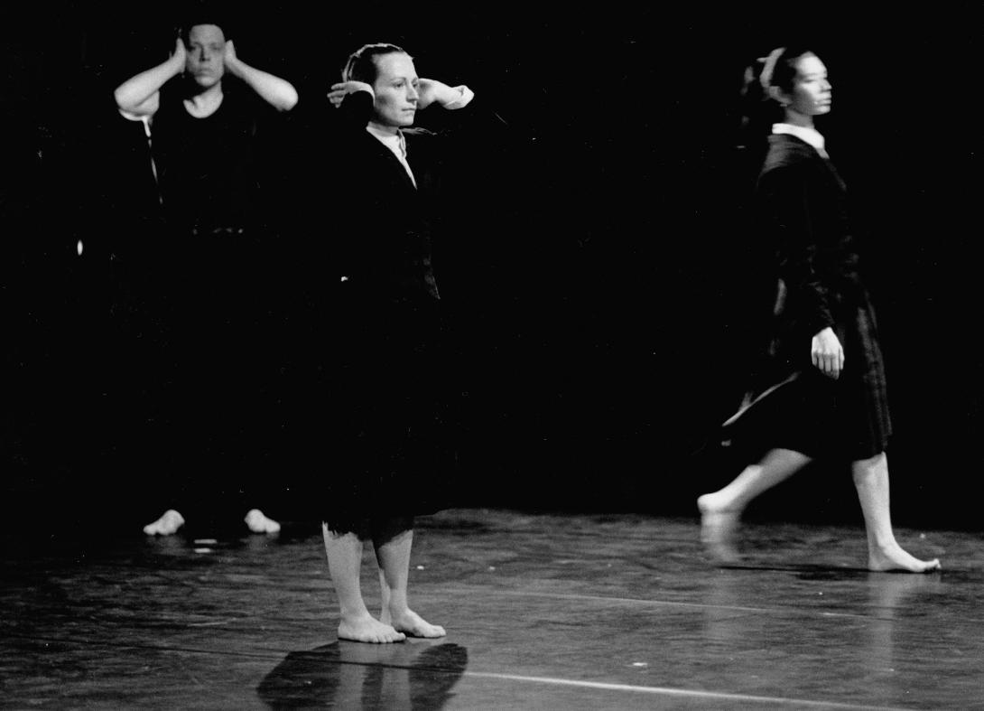 Diane Decker dans Rouages © photos Nicolas Palffy